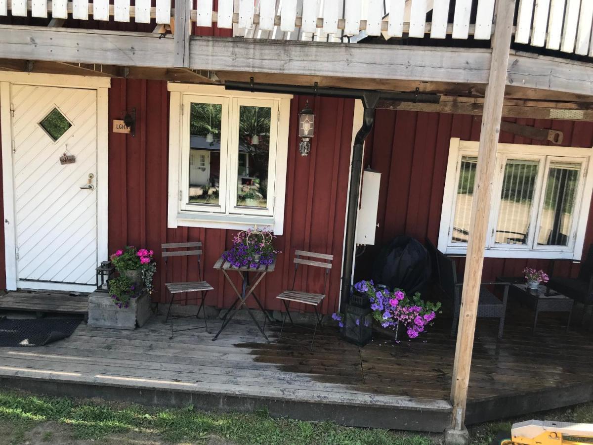 Oernatorpet Ullared Villa Buitenkant foto
